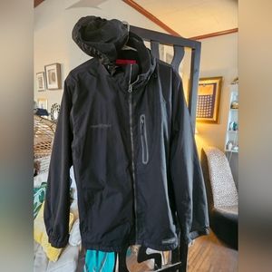 Men's size medium excellent condition Free tech preformence outerwear